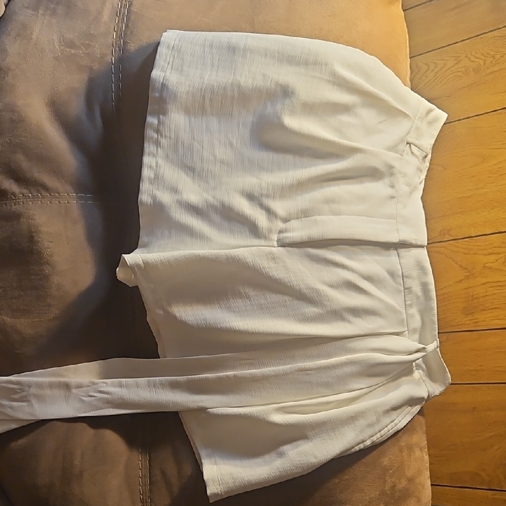 White High-Waisted Shorts